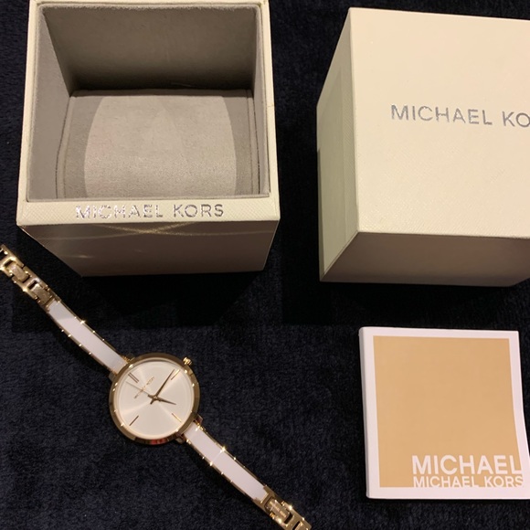 MICHAEL KORS Authentic ladies watch - Picture 5 of 15